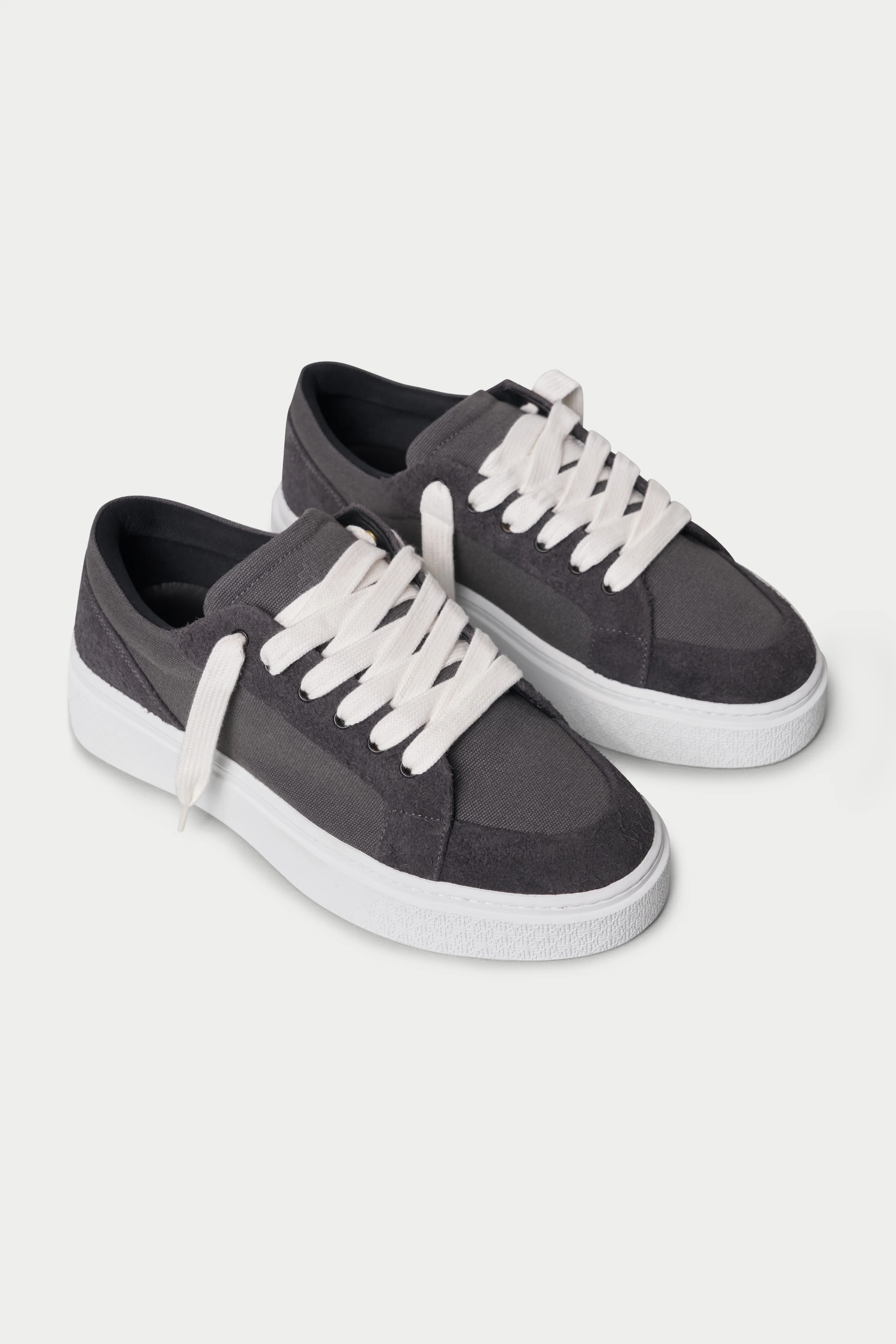 AXIS SNEAKER - DARK GREY - Image 2